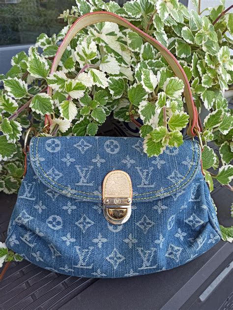 louis vuitton jeans bag vintage scritte bianche|Jeans Louis Vuitton Handbags for Women .